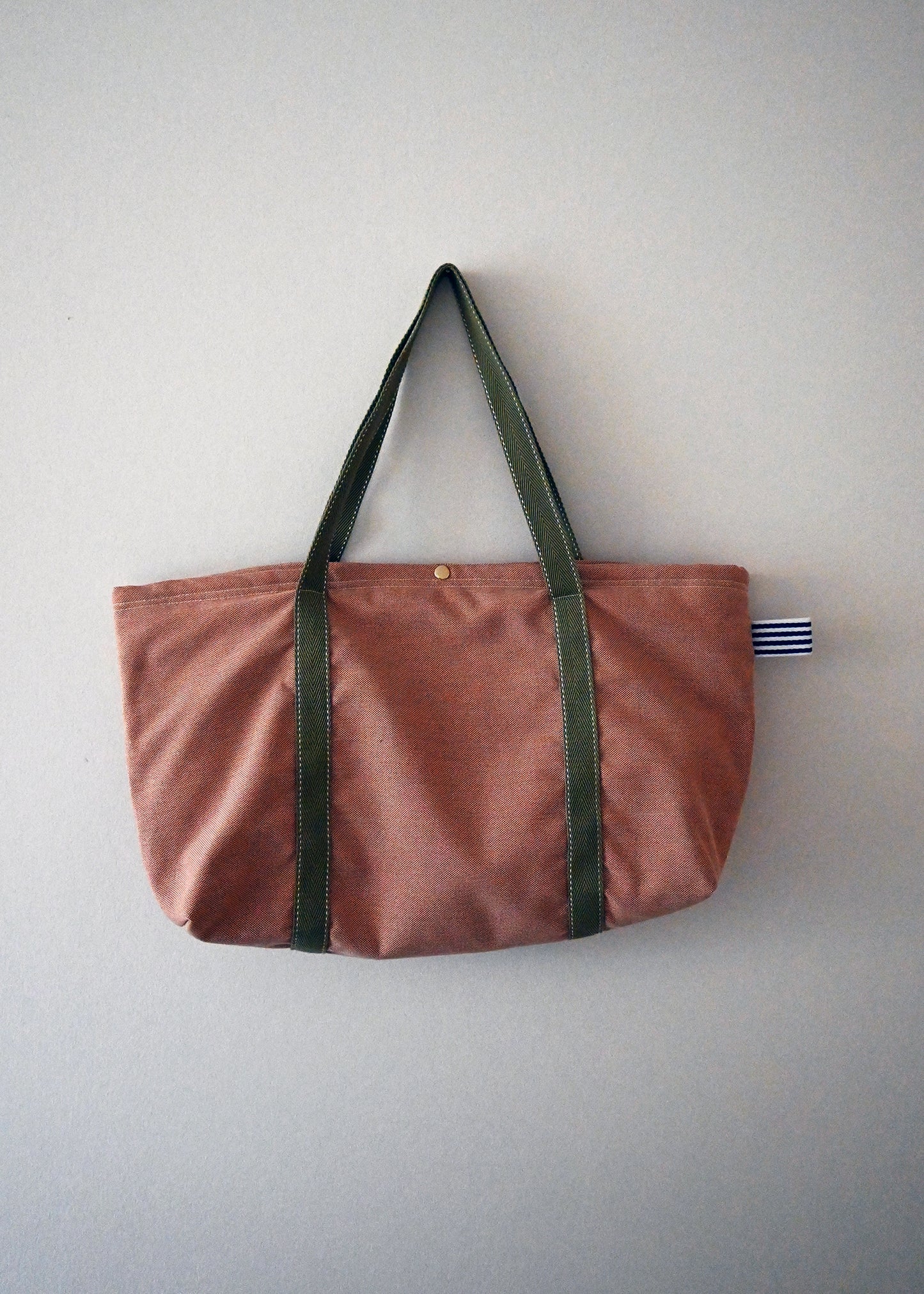 'Parallax' Shopper